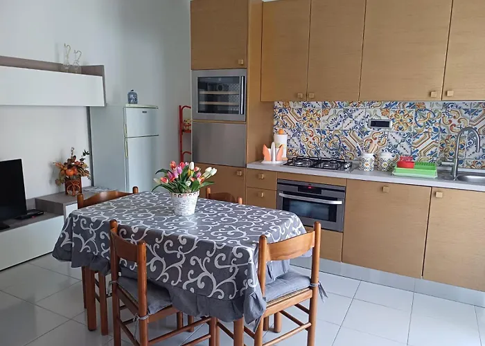 Casa Sul Mare アパート カーポ・リッツート